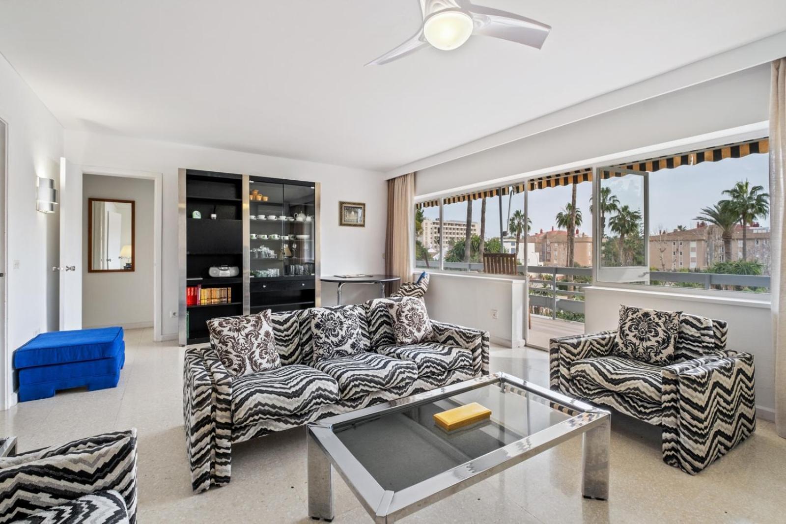 Piso Con 2 Habitaciones, 2 Terrazas Y Piscina 托雷莫利诺斯 外观 照片