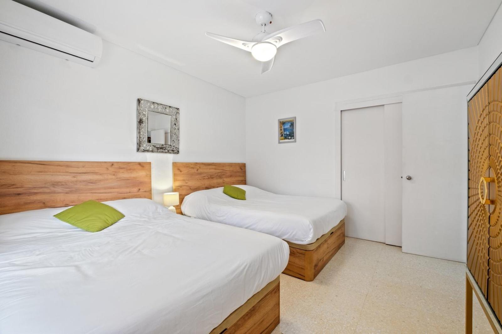 Piso Con 2 Habitaciones, 2 Terrazas Y Piscina 托雷莫利诺斯 外观 照片
