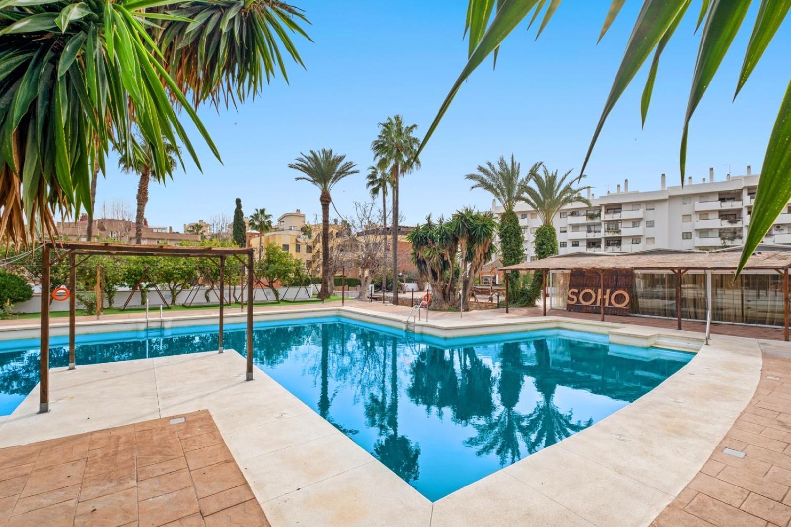 Piso Con 2 Habitaciones, 2 Terrazas Y Piscina 托雷莫利诺斯 外观 照片