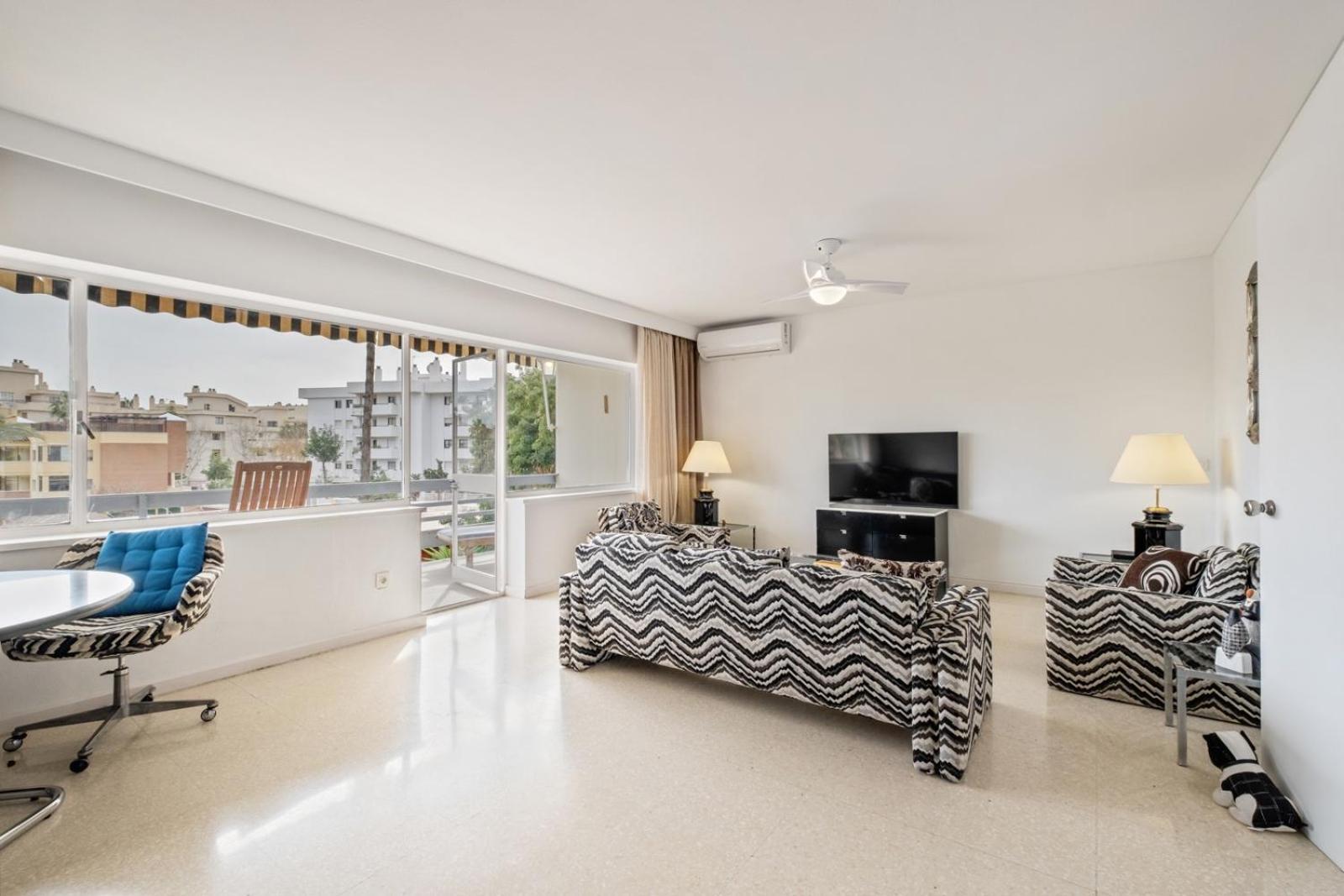 Piso Con 2 Habitaciones, 2 Terrazas Y Piscina 托雷莫利诺斯 外观 照片