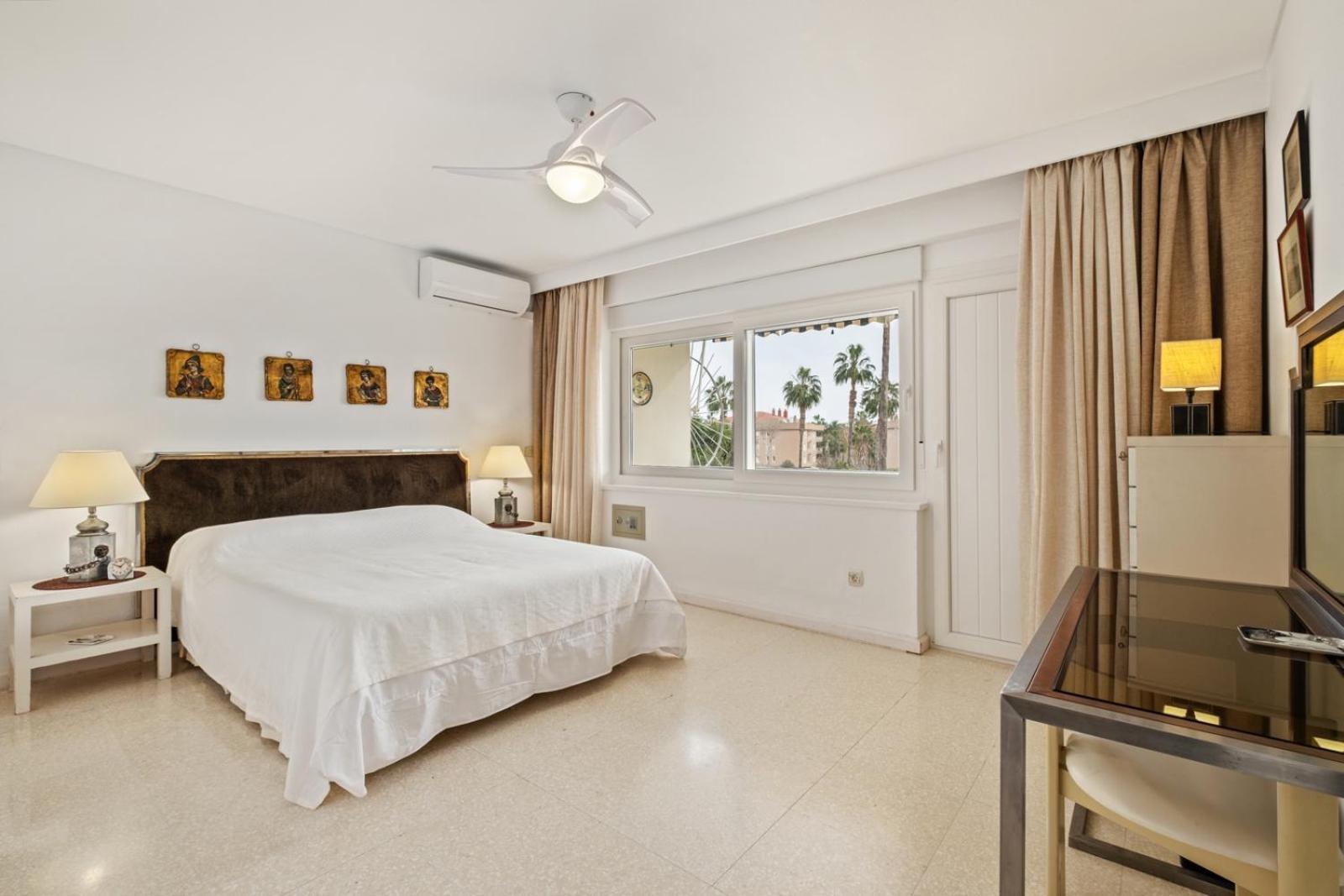 Piso Con 2 Habitaciones, 2 Terrazas Y Piscina 托雷莫利诺斯 外观 照片