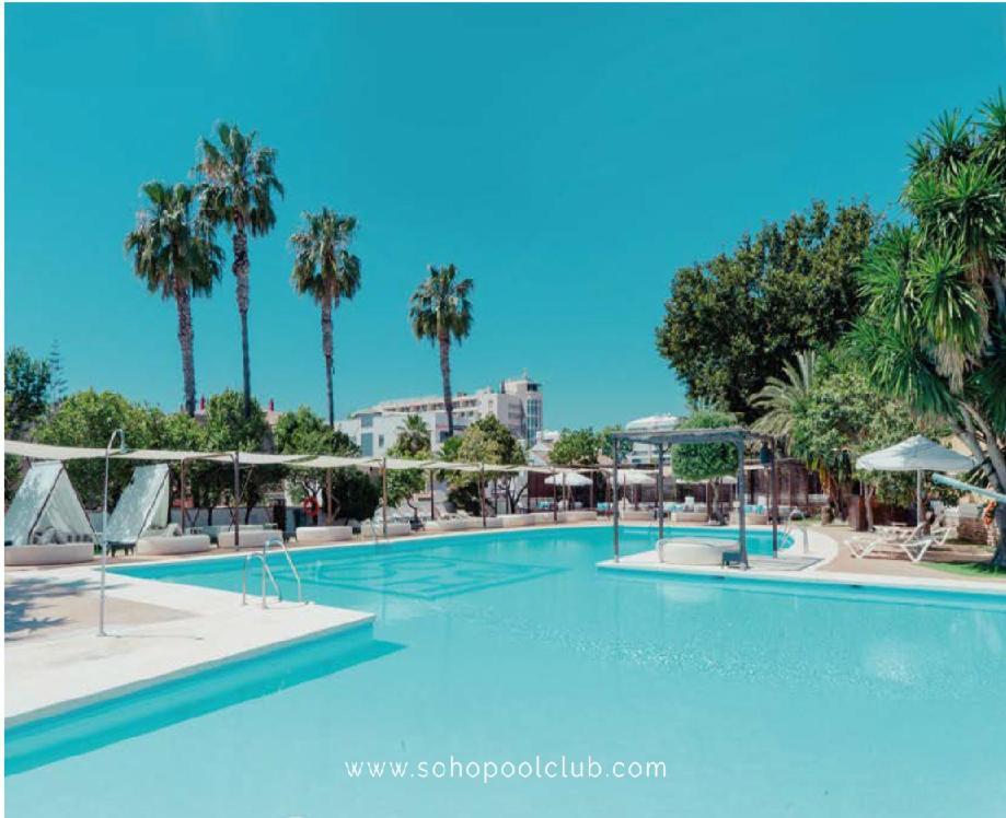 Piso Con 2 Habitaciones, 2 Terrazas Y Piscina 托雷莫利诺斯 外观 照片